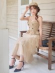 ベージュ　モデル：けい　身長：165cm　着用サイズ：Sサイズ