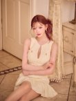 アイボリー　モデル：明日花キララ　身長：162cm 着用サイズ：Sサイズ