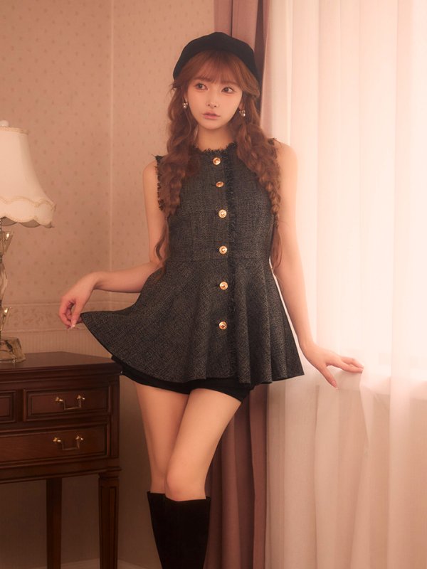 ブラック　モデル：まみ　身長：161cm　着用サイズ：Sサイズ