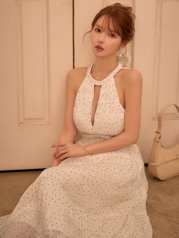 アイボリー モデル：ゆめ　身長：160cm　着用サイズ：Sサイズ