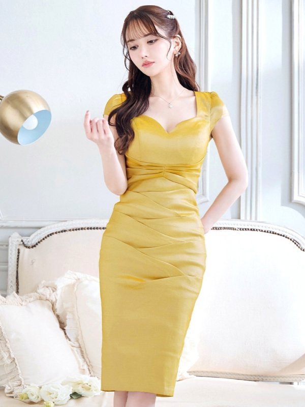 セイロンイエロー モデル:ゆめ 身長:160cm 着用サイズ:8号(Sサイズ)