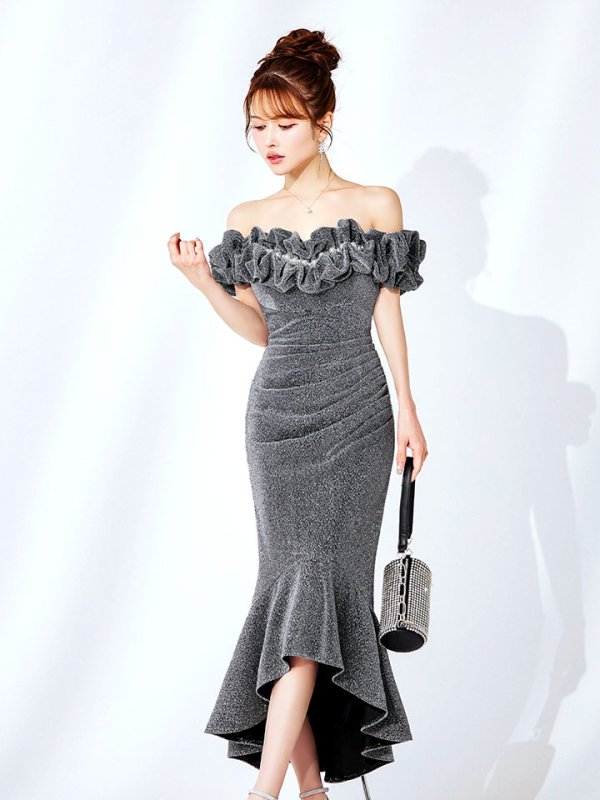 ブラックシルバー モデル:ゆめ 身長:160cm 着用サイズ:8号(Sサイズ)