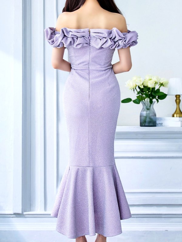 ラベンダー モデル:るな 身長:159cm 着用サイズ:8号(Sサイズ)