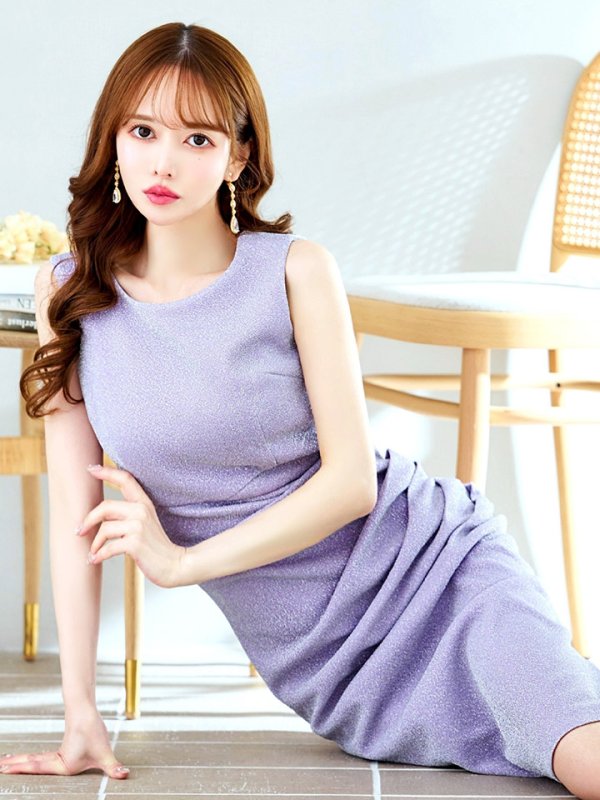 ラベンダー モデル:ゆめ 身長:160cm 着用サイズ:8号(Sサイズ)