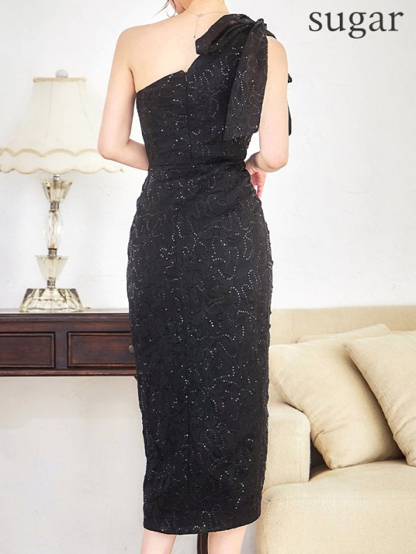 ブラック モデル：ゆめ　身長：160cm：8号(Sサイズ)