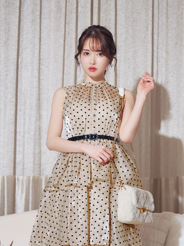 ベージュ モデル:ゆめ 身長:160cm 着用サイズ:Sサイズ