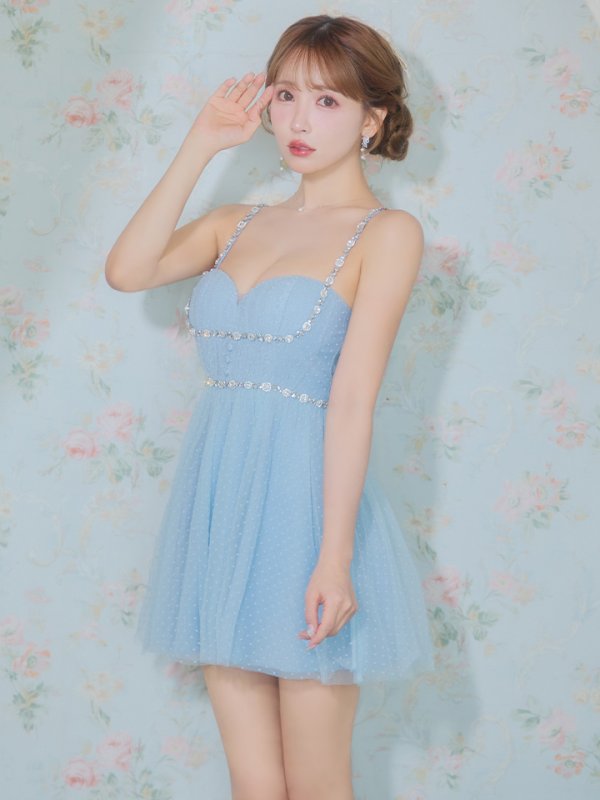 ブルー モデル：三上悠亜　身長：159cm　着用サイズ：Sサイズ