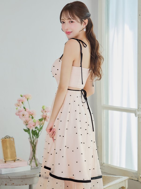 アイボリー モデル:りな 身長:160cm 着用サイズ:Sサイズ