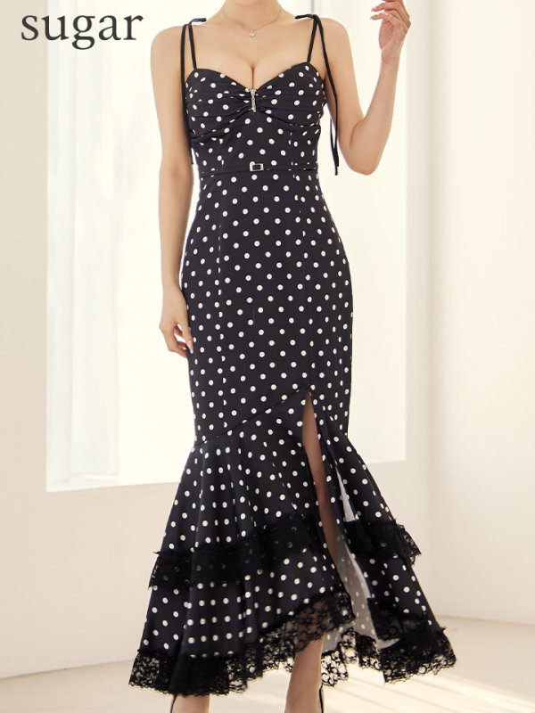 ブラック　モデル：ももか　身長：156cm　着用サイズ：Sサイズ