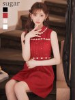 レッド モデル：明日花キララ　身長：162cm 着用サイズ：Sサイズ