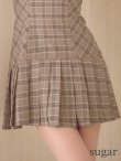 ベージュ　モデル：明日花キララ　身長162cm　着用サイズ：Sサイズ