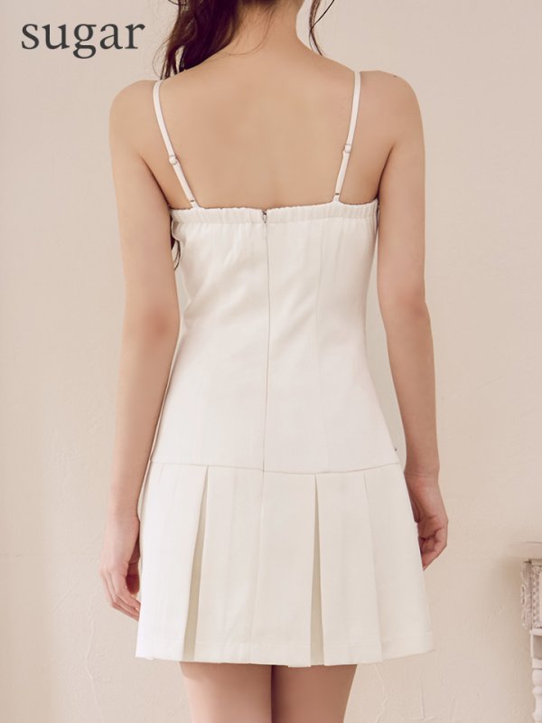 アイボリー　モデル：みお　着用サイズ：Sサイズ