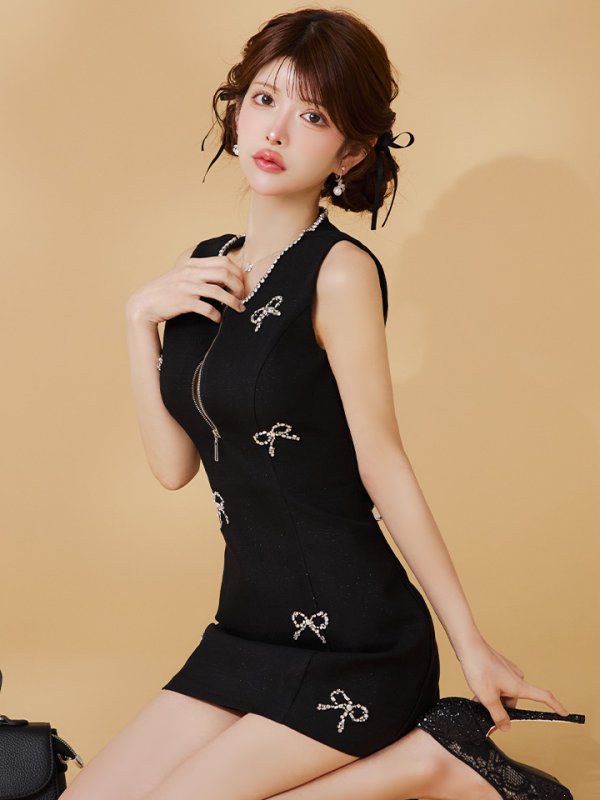 ブラック　モデル：まりん　身長：164cm　着用サイズ：Sサイズ