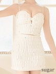 アイボリー モデル：明日花キララ　身長：162cm 着用サイズ：Sサイズ