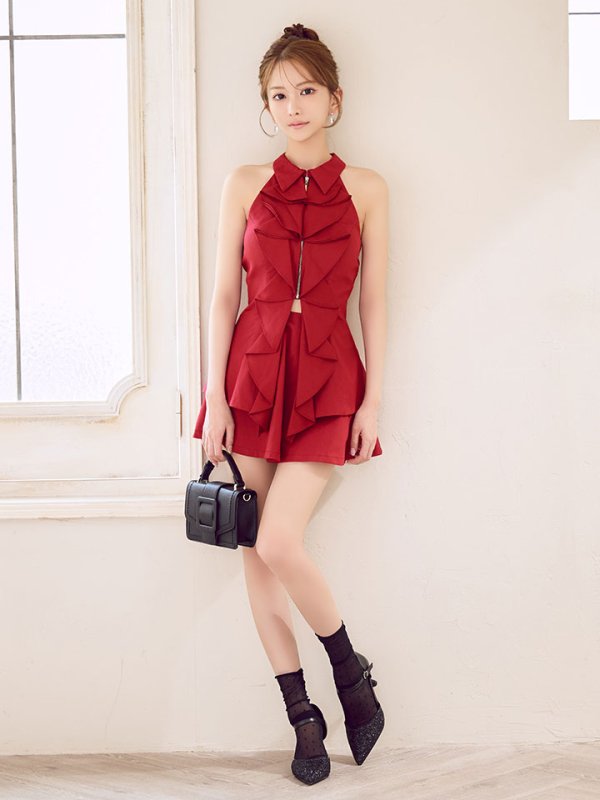 レッド モデル：りの　身長：158cm　着用サイズ：Sサイズ