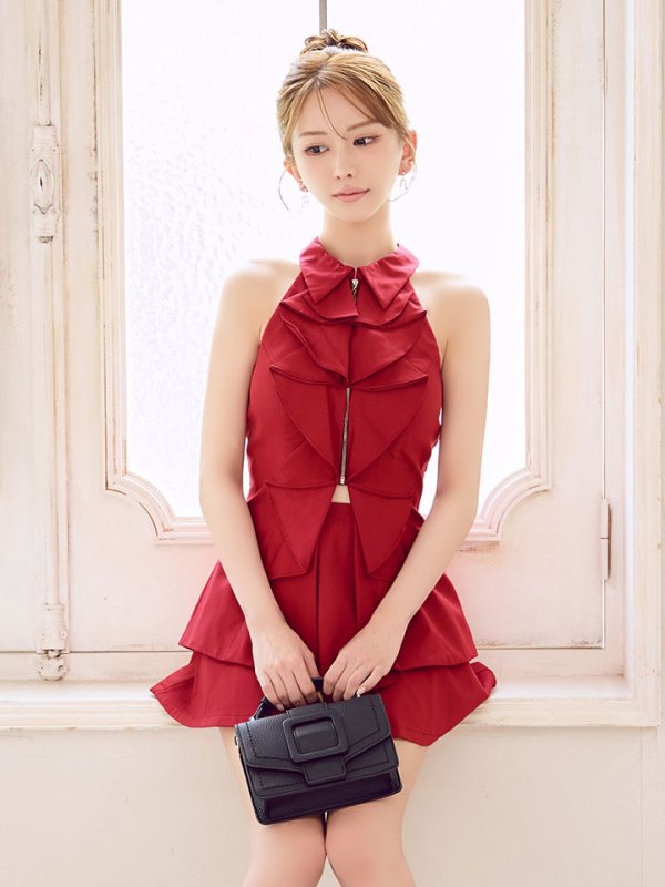 レッド モデル：りの　身長：158cm　着用サイズ：Sサイズ