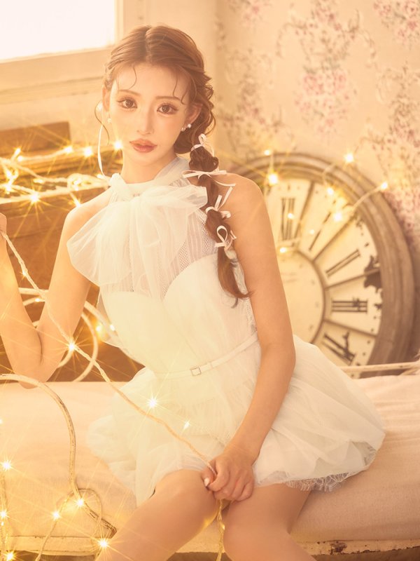 アイボリー モデル:明日花キララ 身長:162cm 着用サイズ:Sサイズ