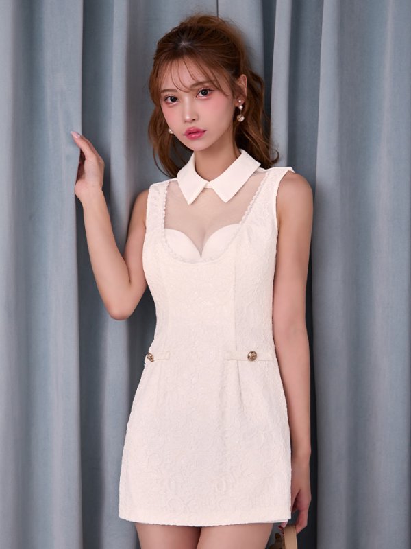 ホワイト　モデル：るりぴ　身長：165cm　着用サイズ：Sサイズ