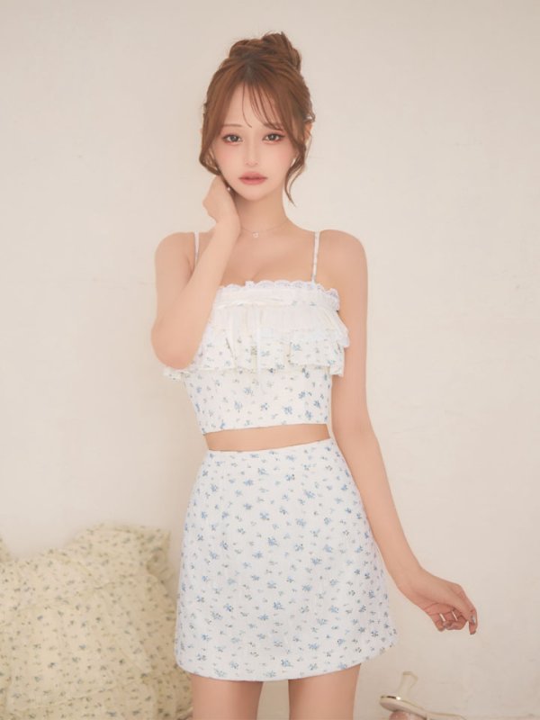 ブルー　モデル：れみ　身長：163cm　着用サイズ：Sサイズ