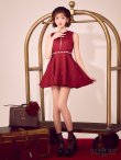 レッド  モデル：明日花キララ　身長：162cm　着用サイズ：Sサイズ