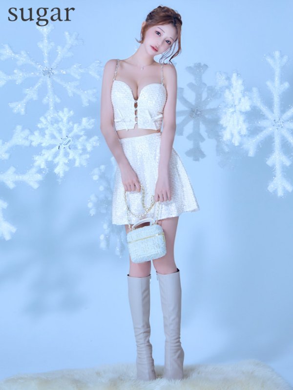 ホワイト  モデル：れみれみ　身長：163cm　着用サイズ：Sサイズ