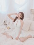 ホワイト モデル：明日花キララ　身長：162cm 着用サイズ：Sサイズ