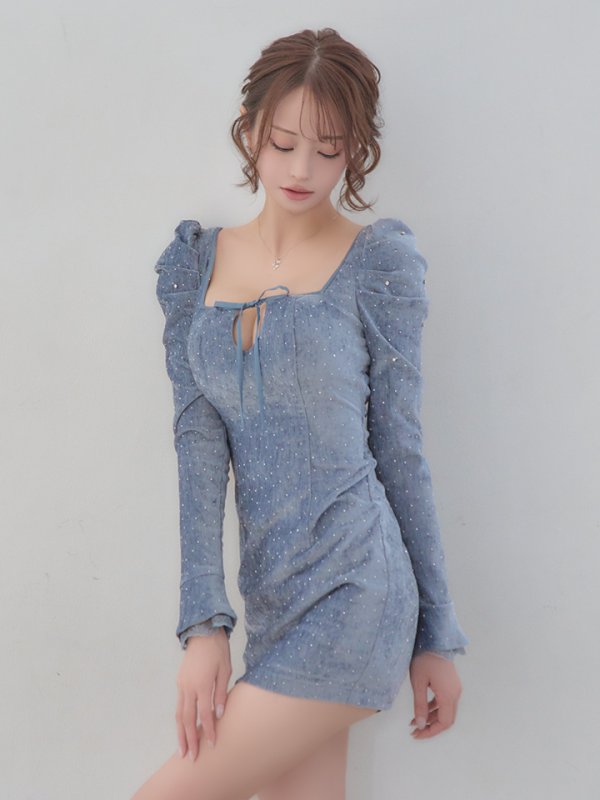 ブルー　モデル：れみれみ　身長：163cm　着用サイズ：Sサイズ