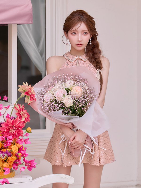 ピンク　モデル：まみ　身長：161cm　着用サイズ：Sサイズ