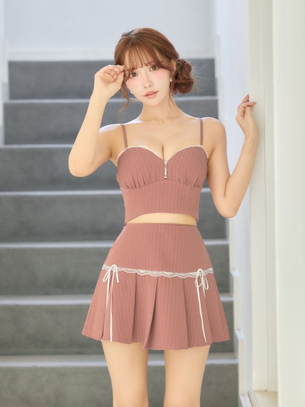 ピンク　モデル：三上悠亜　身長：159cm　着用サイズ：Sサイズ