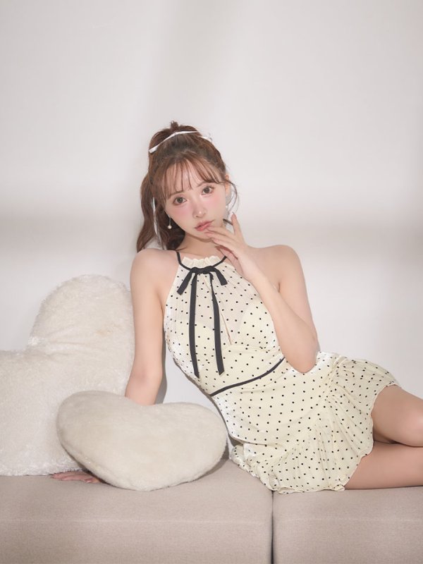 アイボリー　モデル：三上悠亜　身長：159cm　着用サイズ：Sサイズ