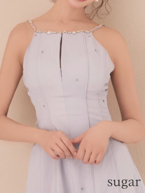 ブルーグレー モデル：明日花キララ　身長：162cm 着用サイズ：Sサイズ