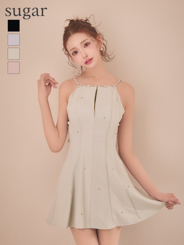 サンドベージュ モデル：明日花キララ　身長：162cm 着用サイズ：Sサイズ