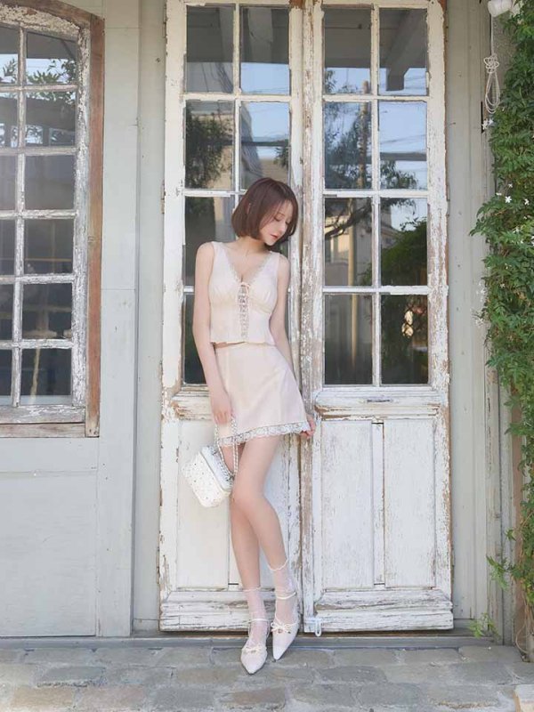 アイボリー　モデル：れみれみ　身長：163cm　着用サイズ：Sサイズ