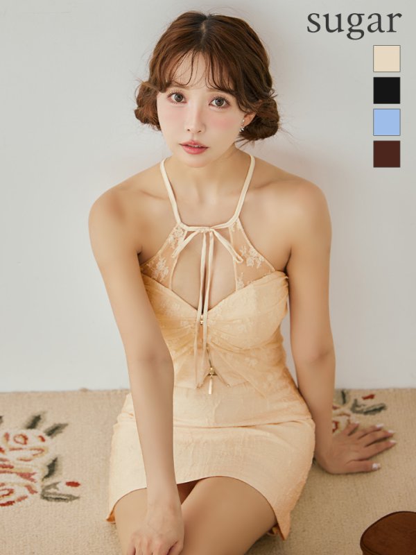 アイボリー モデル：三上悠亜　身長：159cm　着用サイズ：Sサイズ