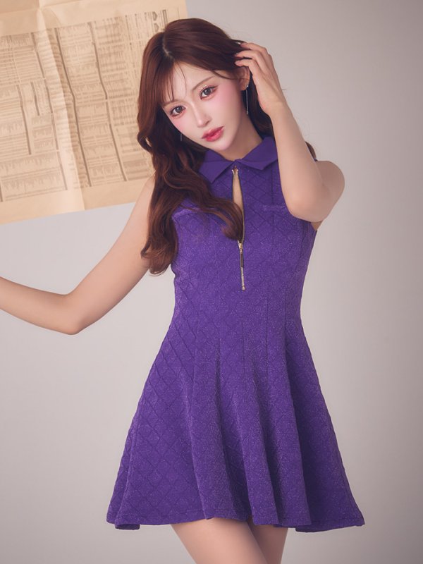 ロイヤルパープル　モデル：明日花キララ　身長162cm　着用サイズ：Sサイズ