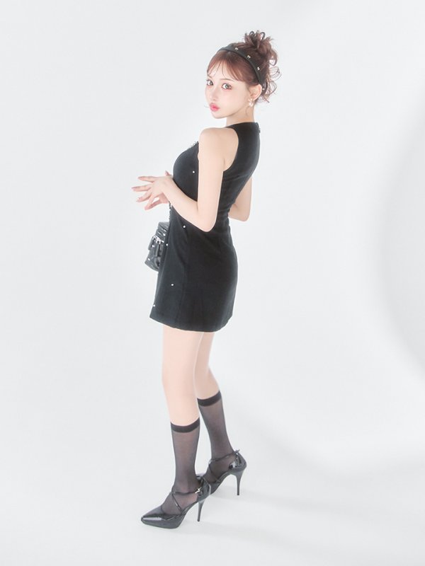 ブラック モデル:明日花キララ 身長:162cm 着用サイズ:Sサイズ