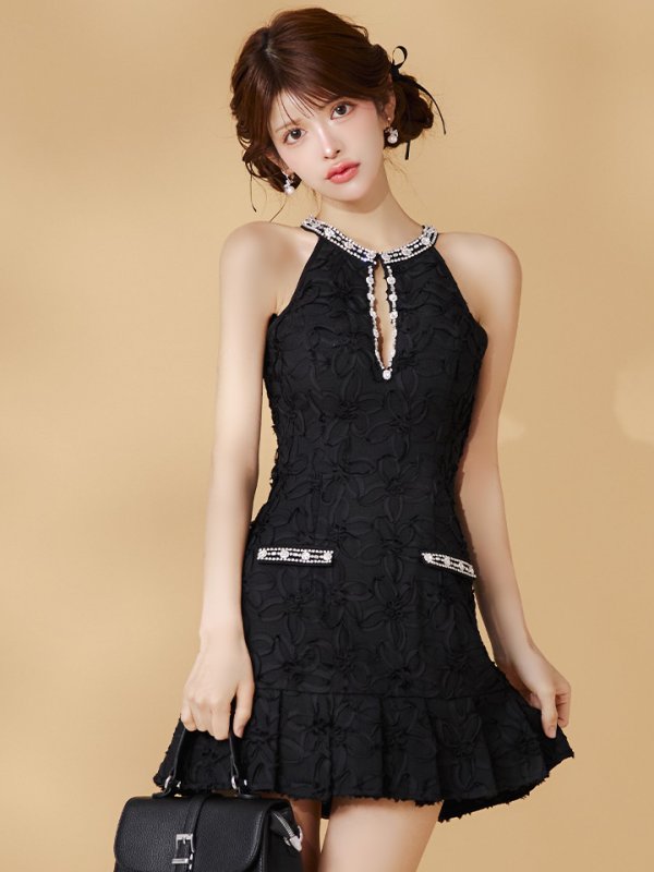 ブラック　モデル：まりん　身長：164cm　着用サイズ：Sサイズ