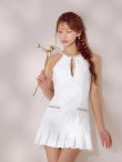 ホワイト　モデル：るりぴ　身長：165cm　着用サイズ：Sサイズ