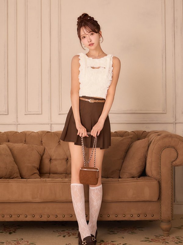 アイボリー×ブラウン　モデル：三上悠亜　身長：159cm　着用サイズ：Sサイズ