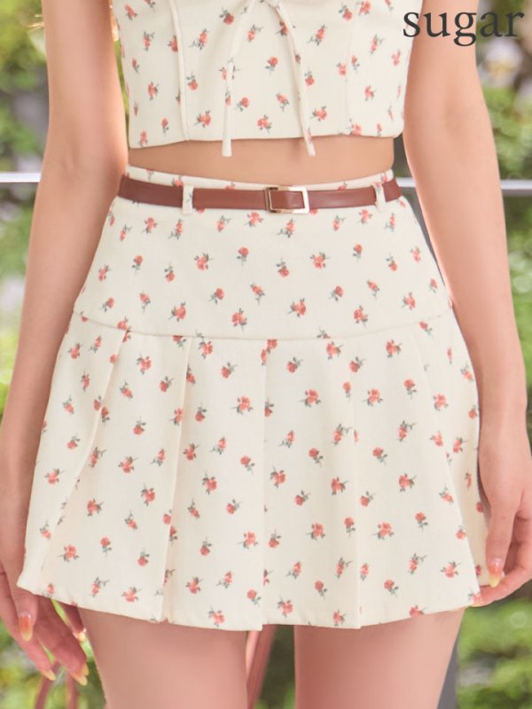 ピンク　モデル：さんご　身長：170cm　着用サイズ：Sサイズ