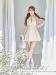 アイボリー　モデル：三上悠亜　身長：159cm　着用サイズ：Sサイズ