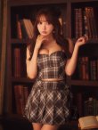 ブラウン　モデル：三上悠亜　身長：159cm　着用サイズ：Sサイズ