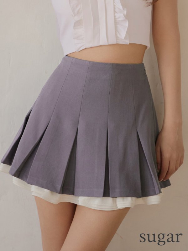 ホワイト×グレー　モデル：三上悠亜　身長：159cm　着用サイズ：Sサイズ