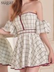 ホワイト　モデル：いおり 身長：164cm 着用サイズ：Sサイズ