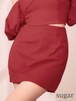 レッド　モデル：明日花キララ　身長：162cm 着用サイズ：Sサイズ