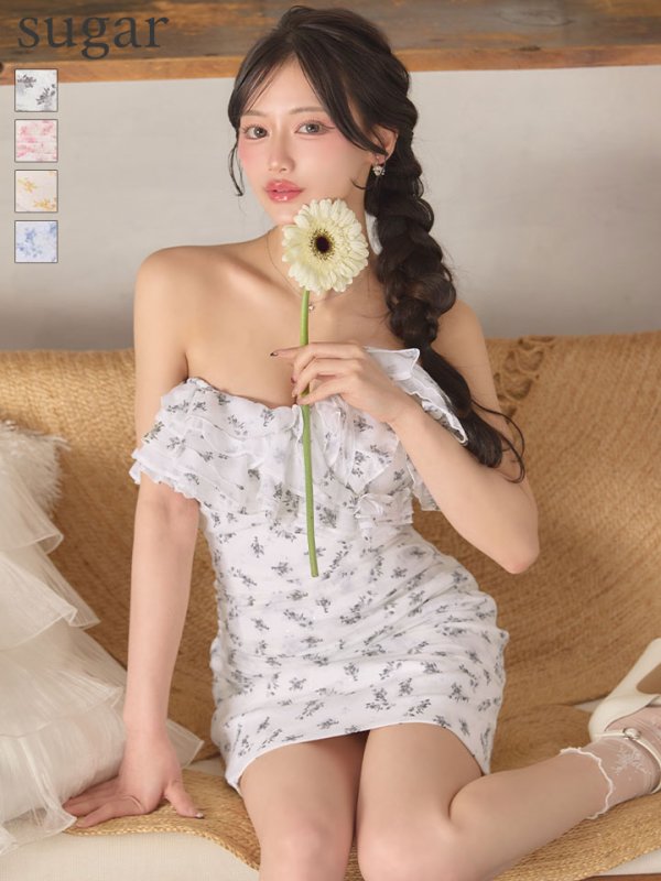 ブラック　モデル：夏目かんな　身長：155cm　着用サイズ：Sサイズ