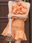オレンジ　モデル：明日花キララ　身長：162cm 着用サイズ：Sサイズ