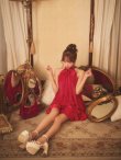 レッド　モデル：三上悠亜　身長：160cm　着用サイズ：Sサイズ