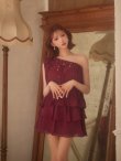 レッド　モデル：明日花キララ　身長：162cm サイズ：Sサイズ