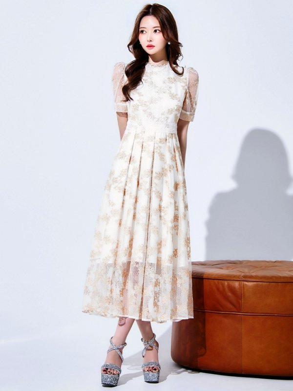 アイボリー モデル：ゆめ　身長：160cm　着用サイズ：8号(Sサイズ)